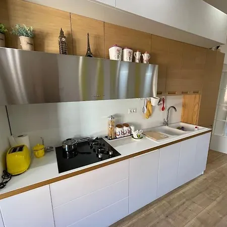 Sun In The Heart Of * 地拉那